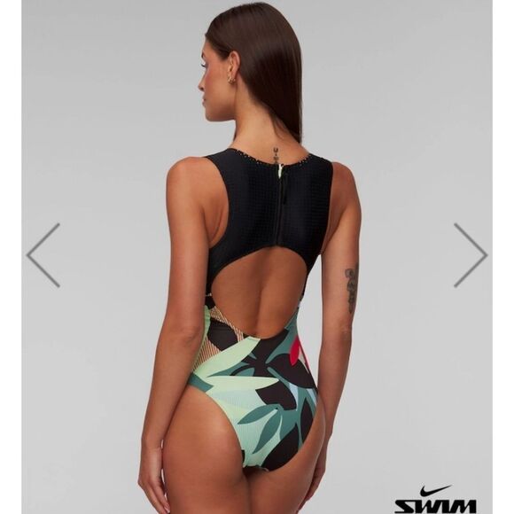 Nike One Piece Jungle Floral Keyhole Back Swimsuit Size XL NWT - Picture 2 of 6